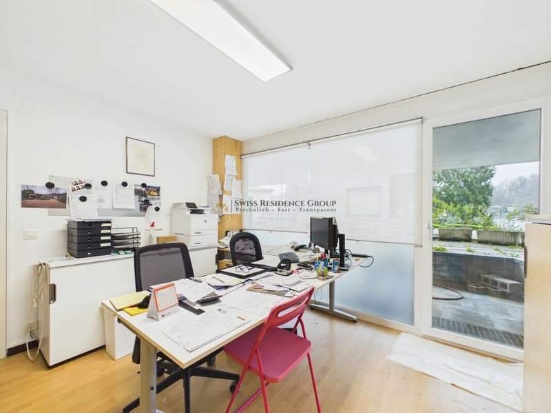 House with large spaces and rentable storage - great opportunity in Arzo (14)