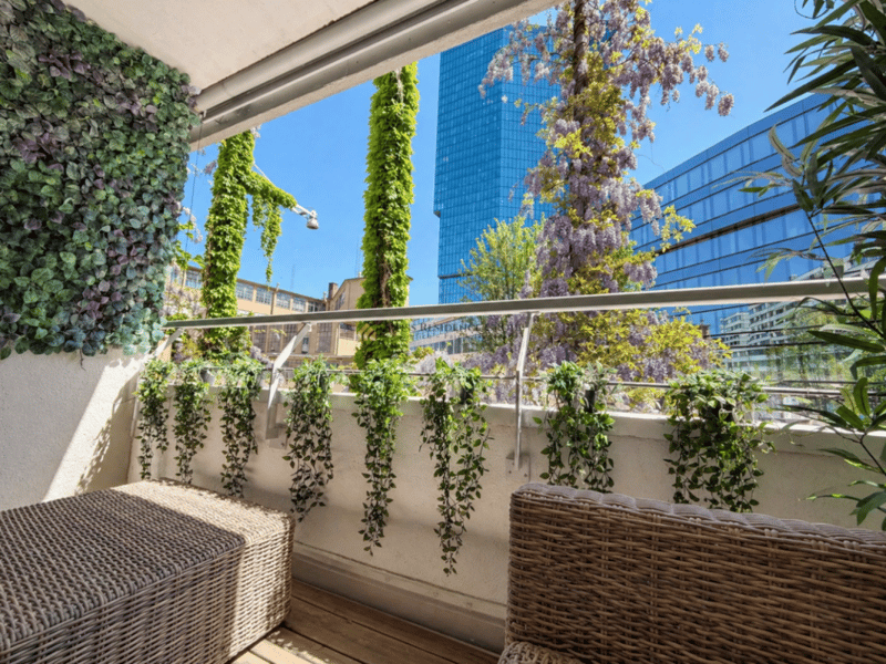 Elegant with spacious loggia in a privileged location in district 5 (4)