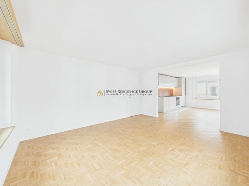 Primo affitto: Appartamento 3,5 locali di alta qualità con terrazza sul tetto attraente - posizione ideale a ridosso di Oerlikon & Irchel (4)