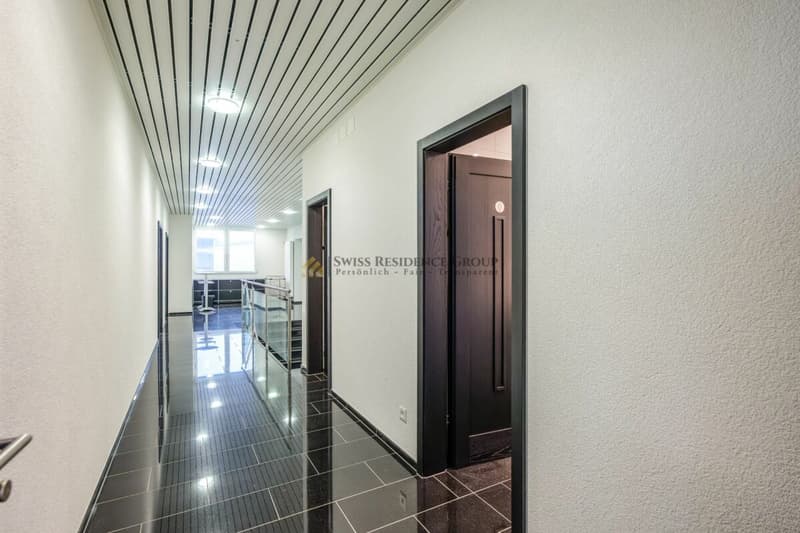 Repräsentative Büro- und Schulungsfläche direkt am Bahnhof Würenlos (2)