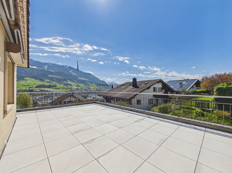 Appartement de terrasse exclusif de 5,5 pièces avec vue sur le lac et les montagnes à Küssnacht (9)
