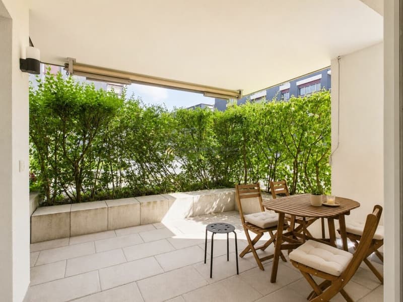 Newly valued, in a quiet location with garden terrace (9)