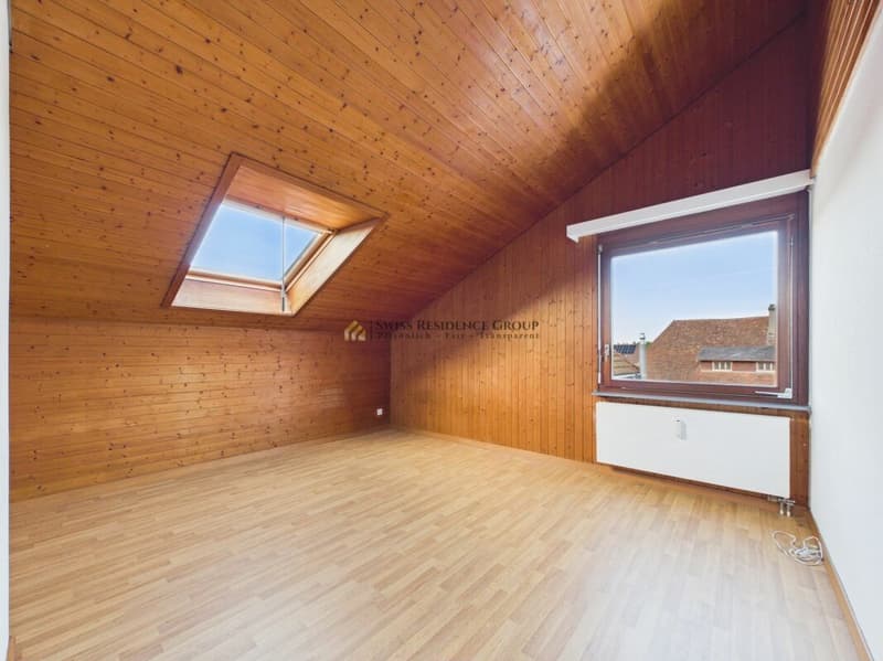 Lichtdurchflutete 4.5-Zimmer-Wohnung mit neuer Küche und schöner Aussicht (14)