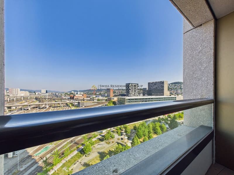 Urbane Stadtwohnung Zürich Kreis 5 (14)
