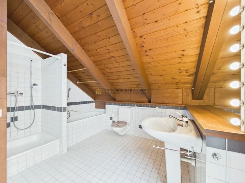 Charming Single-Family Home | Garden, Winter Garden, and Sauna (8)