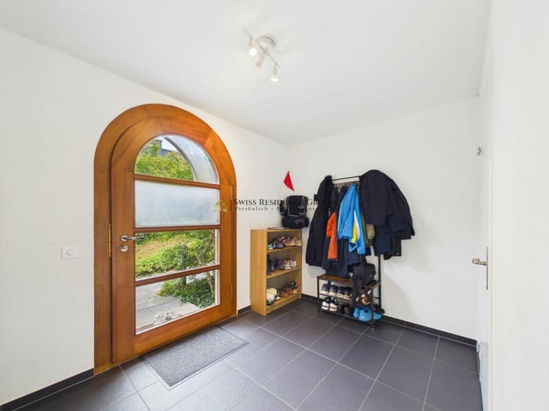 Comfortable living on four floors with a garden in a top location (10)