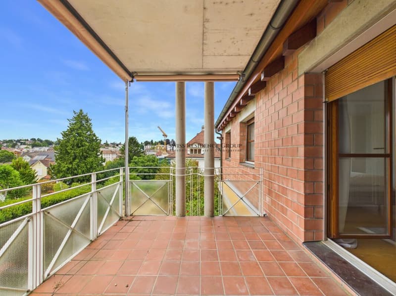 Comfortable living on four floors with a garden in a top location (14)