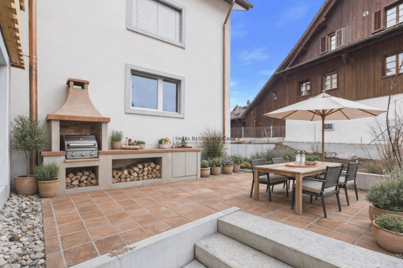 Modernes Raumwunder zwischen Zürich & Zug: 6-Zimmer-Designhaus mit exklusiver Wellness-Dachsuite - Perfekt für Wohnen & Arbeiten (2)