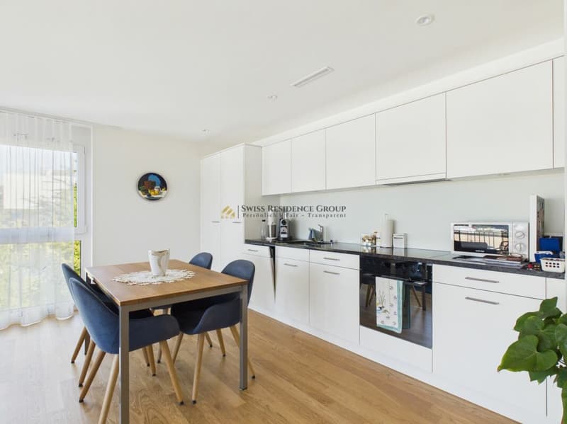 Habitation moderne avec service complet (8)