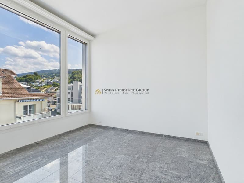 Exclusive with breathtaking lake view - private rooftop terrace - wellness oasis (11)