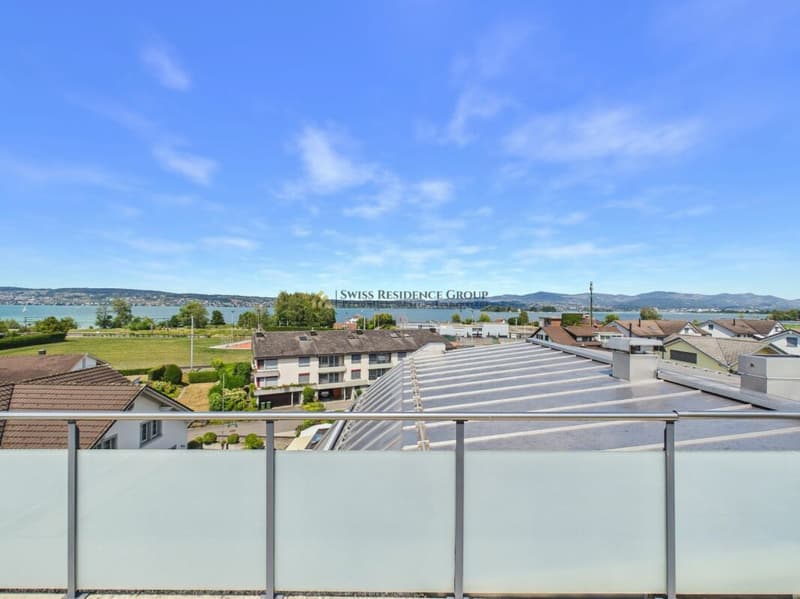 Exclusive with breathtaking lake view - private rooftop terrace - wellness oasis (1)