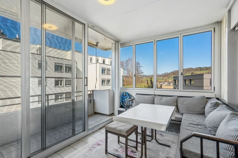 Votre nouvelle maison : 170 m² de confort de vie avec jardin d'hiver et cheminée (11)