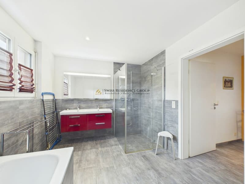 Luxury meets quality of life - Exclusive 5.5-room apartment with attractive tax rate (13)