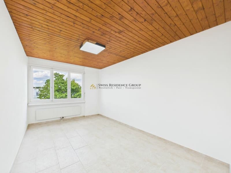 Attractive 4.5-room apartment with balcony and top connection (5)