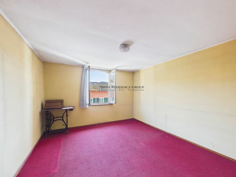 Single-family house with 7 rooms, office, large garden and significant potential for expansion (3)