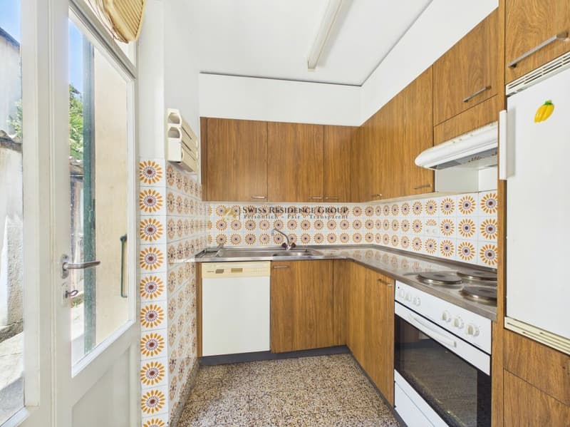Single-family house with 7 rooms, office, large garden and significant potential for expansion (6)
