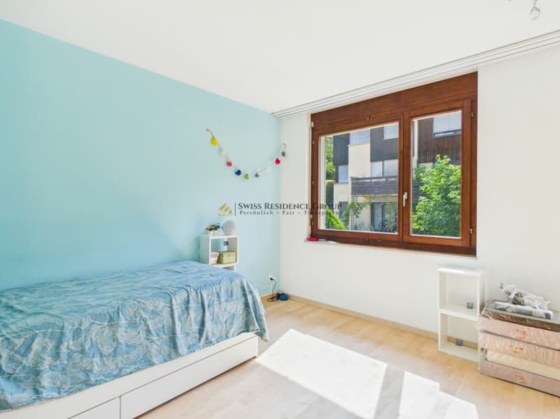 Dream living at the foot of Üetliberg - Stylish 6.5-room semi-detached house (10)