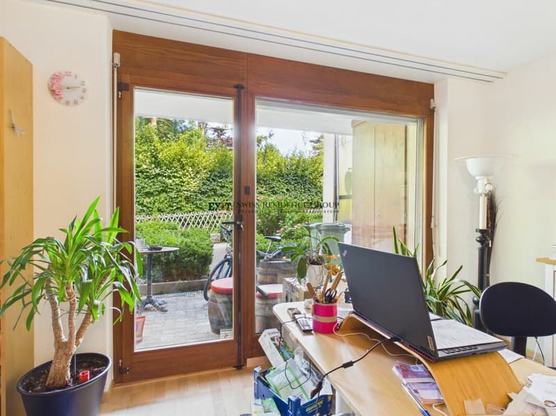 Dream living at the foot of Üetliberg - Stylish 6.5-room semi-detached house (15)