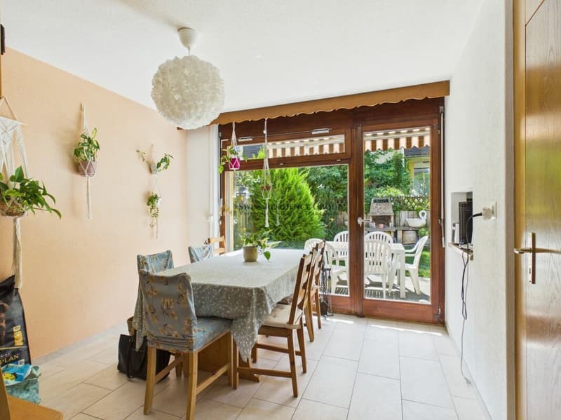 Dream living at the foot of Üetliberg - Stylish 6.5-room semi-detached house (7)
