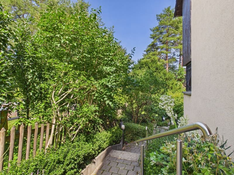 Dream living at the foot of Üetliberg - Stylish 6.5-room semi-detached house (20)