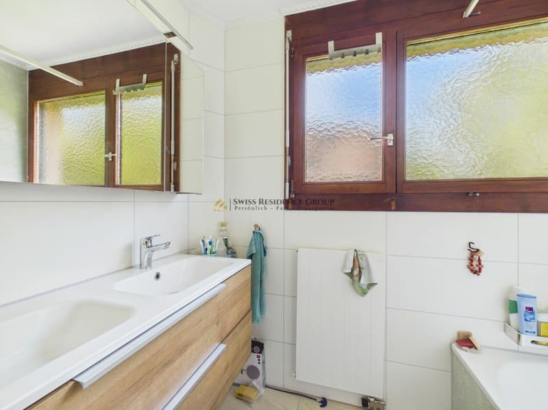 Dream living at the foot of Üetliberg - Stylish 6.5-room semi-detached house (18)