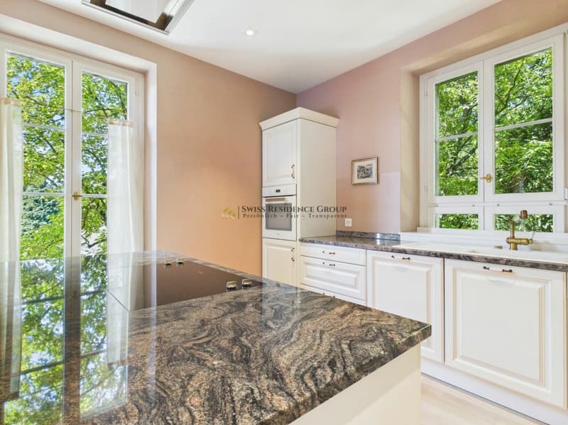 Altbau-Charme trifft auf modernen Luxus - Einzigartige 4.5-Zimmer-Wohnung mit Garten & Cheminée in 8008 Zürich (7)