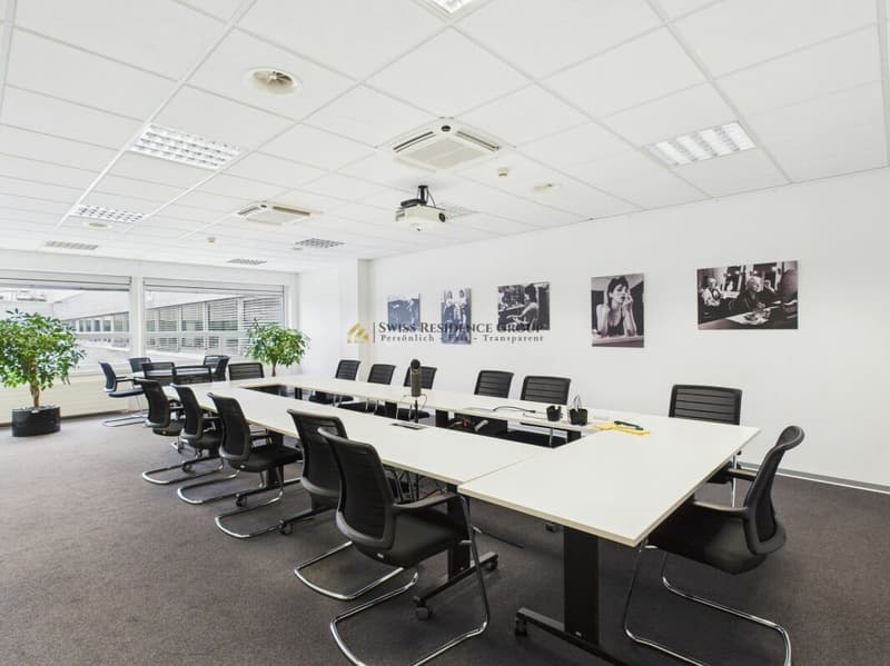 Riedmatt Center - Repräsentative Büroflächen mit optimaler Infrastruktur (17)