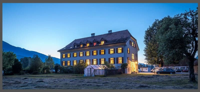 Gepflegte Liegenschaft mit einer top Rendite und Bergsicht (1)