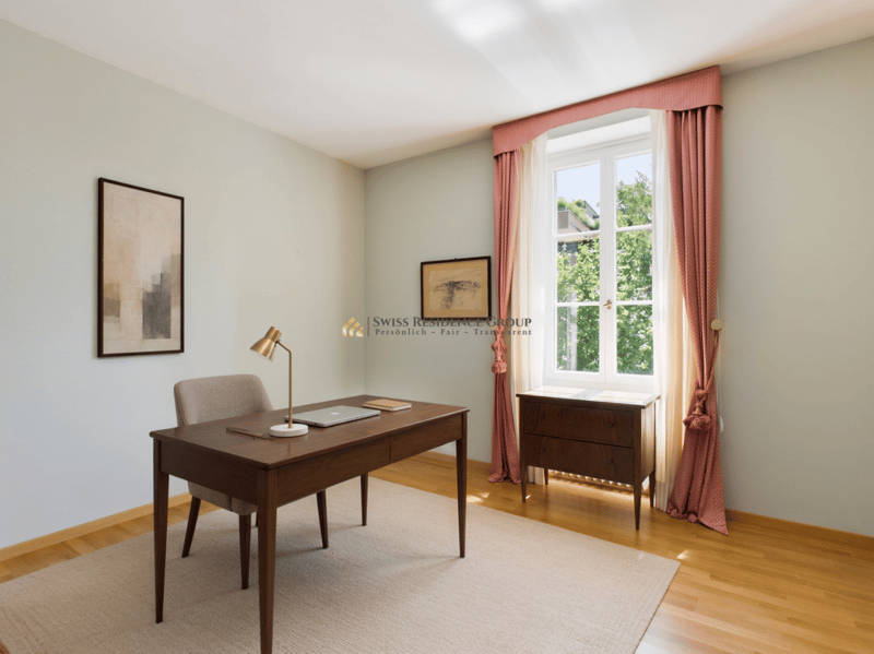 Altbau-Charme trifft auf modernen Luxus - Einzigartige 4.5-Zimmer-Wohnung mit Garten & Cheminée in 8008 Zürich (10)