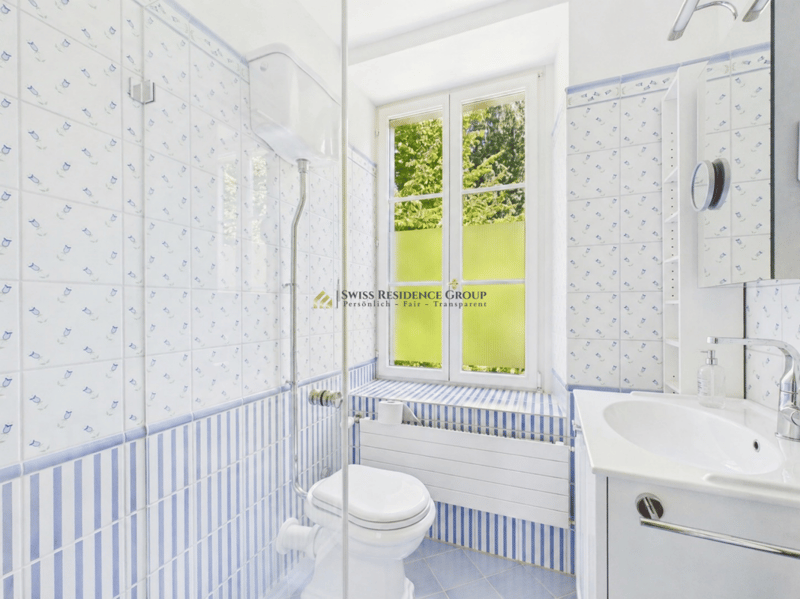 Altbau-Charme trifft auf modernen Luxus - Einzigartige 4.5-Zimmer-Wohnung mit Garten & Cheminée in 8008 Zürich (14)