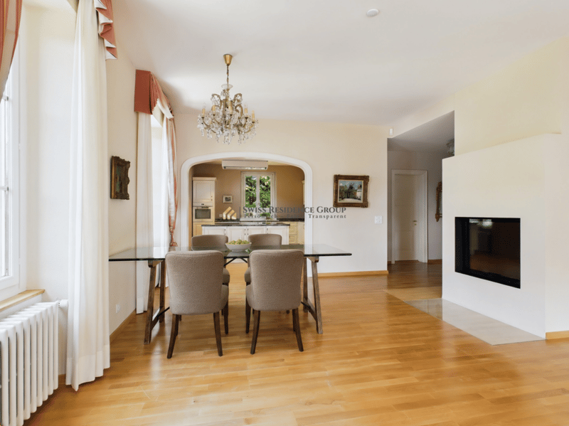 Altbau-Charme trifft auf modernen Luxus - Einzigartige 4.5-Zimmer-Wohnung mit Garten & Cheminée in 8008 Zürich (2)