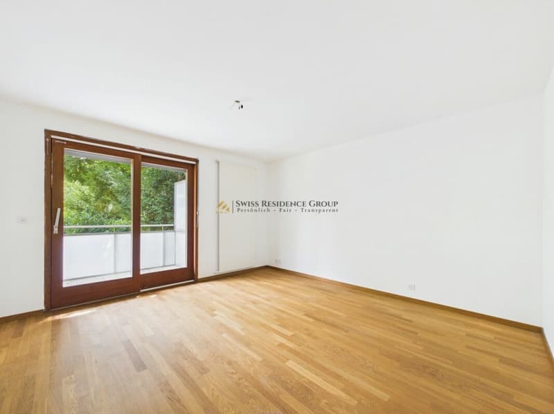 Grosszügige 5-Zimmer-Wohnung im Grünen - stilvolles Wohnen in Riehen (11)