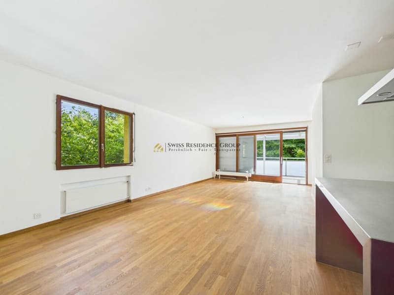 Grosszügige 5-Zimmer-Wohnung im Grünen - stilvolles Wohnen in Riehen (1)