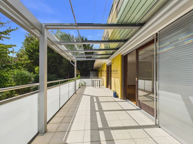 Grosszügige 5-Zimmer-Wohnung im Grünen - stilvolles Wohnen in Riehen (8)
