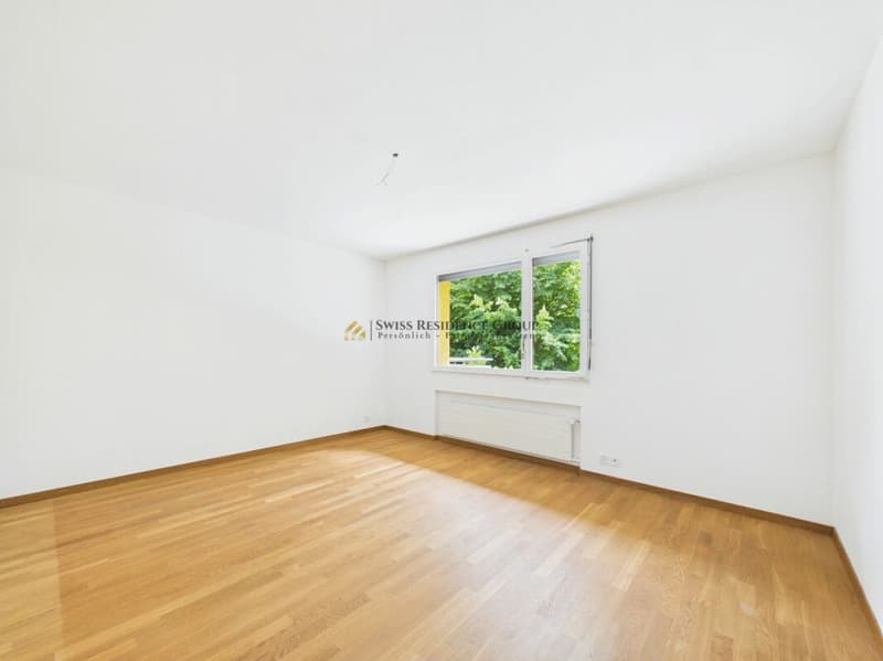Grosszügige 5-Zimmer-Wohnung im Grünen - stilvolles Wohnen in Riehen (9)