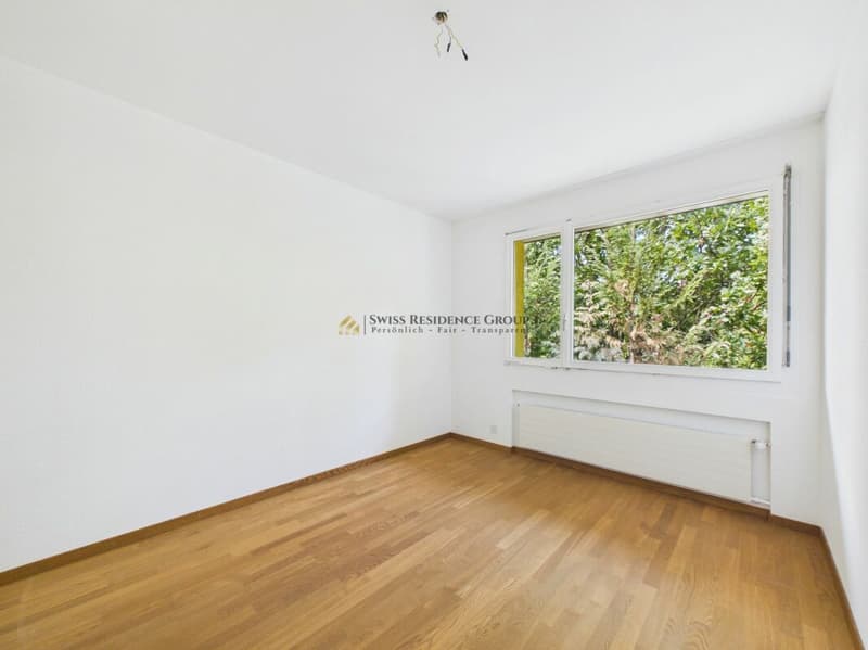 Grosszügige 5-Zimmer-Wohnung im Grünen - stilvolles Wohnen in Riehen (12)