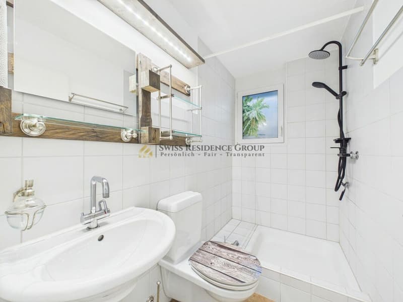 Ein Zuhause mit Charakter - 5.5 Zimmer, Pool, Pizzaofen und viel Lebensqualität (12)
