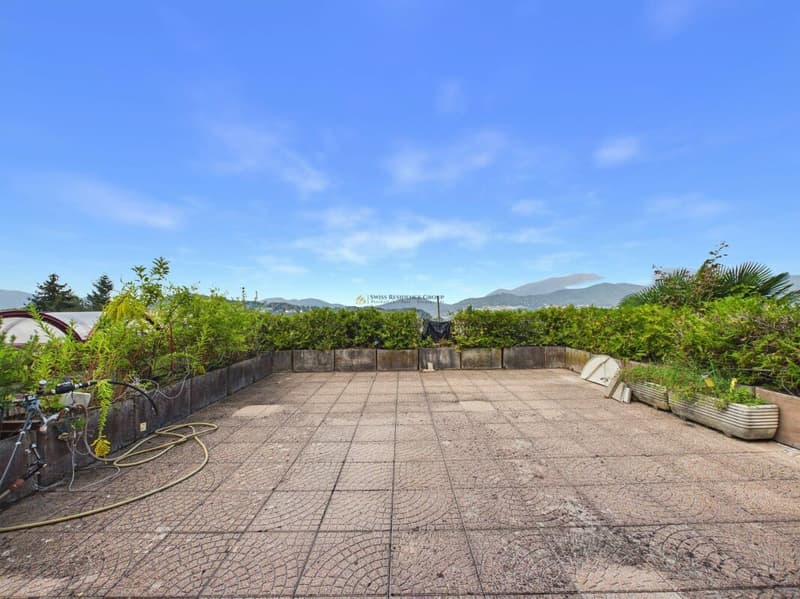 Bellissima casa con la vista mozzafiato (18)