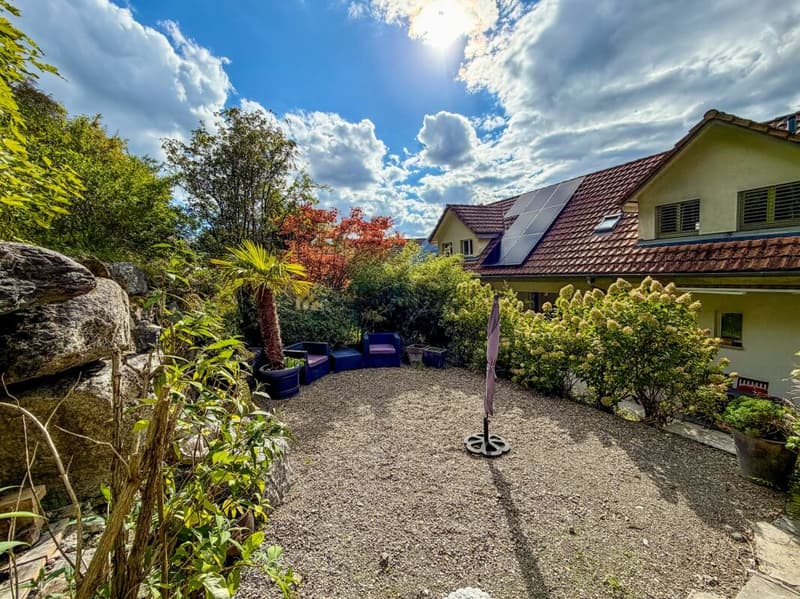 Traumhaftes Familiendomizil am Waldrand mit Sicht ins Grüne (13)