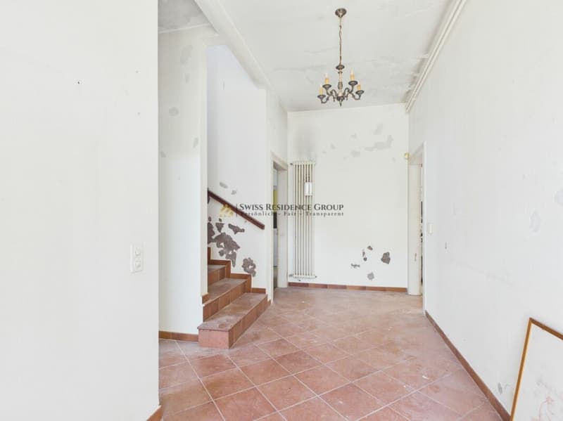 Villa a Pedrinate con ampio giardino privato di 601mq (2)