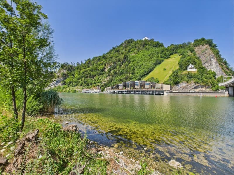 Einmalige Chance! Exklusiv und mit traumhafter Aussicht im Boathouse! (19)