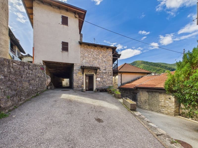 Casa 4,5 locali con vista sul Monte Generoso (2)