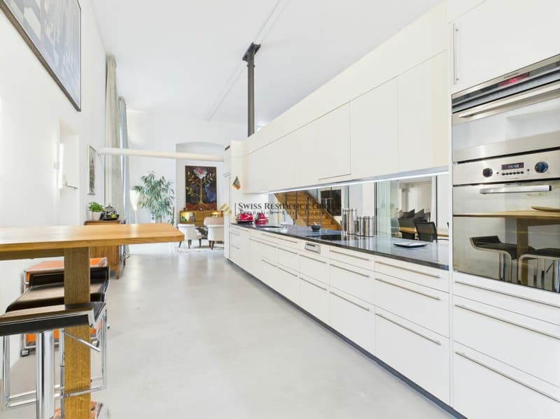 Aussergewöhnliches Designloft mit historischem Charme und privatem Garten (24)