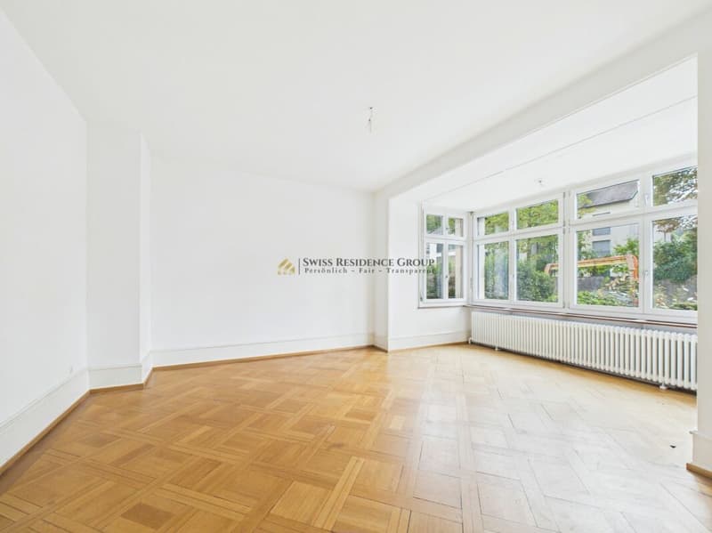 9.5-Zimmer-Villa - Grosszügigkeit, Vielseitigkeit und Raum (4)
