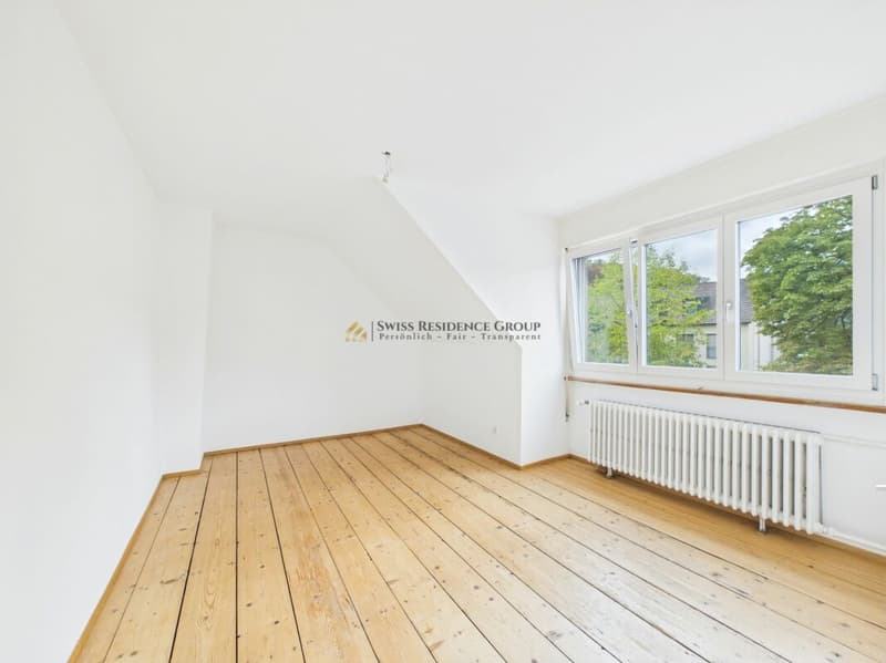 9.5-Zimmer-Villa - Grosszügigkeit, Vielseitigkeit und Raum (28)