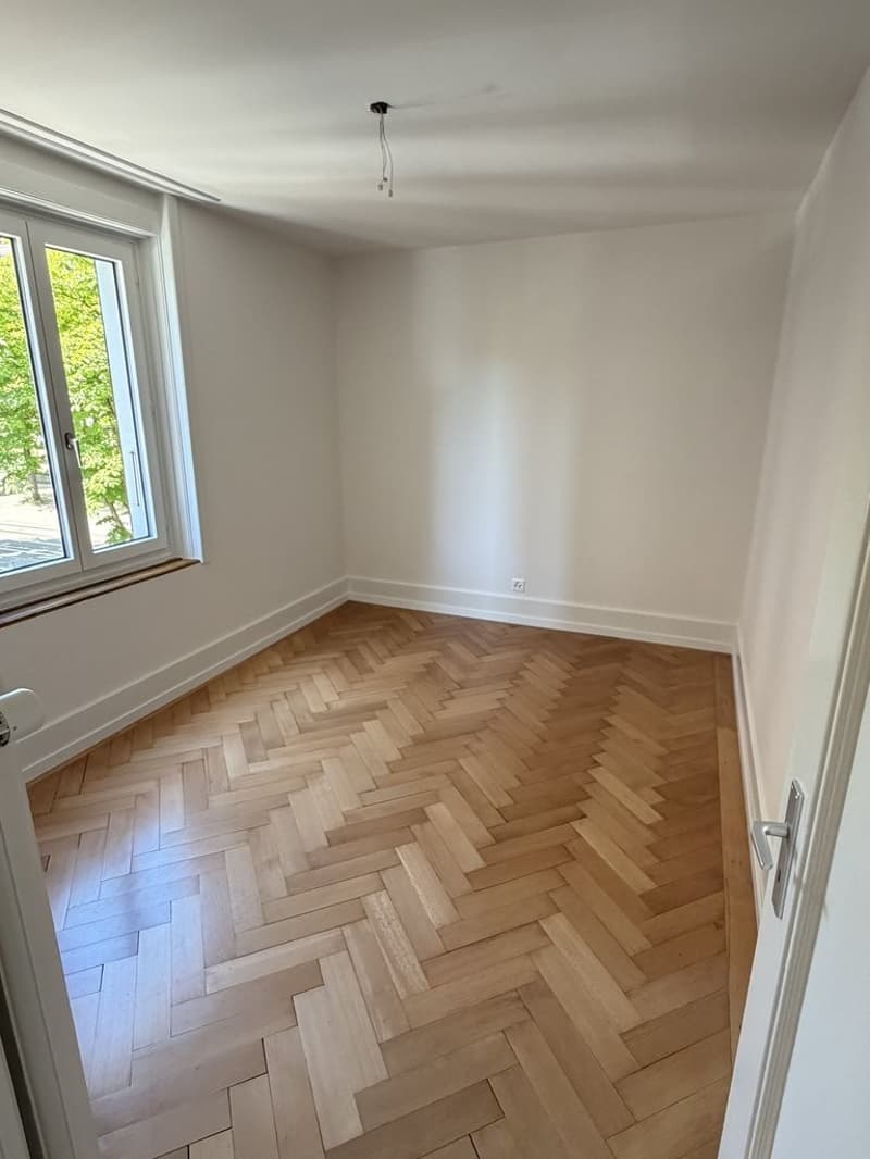 Zimmer_rechts.jpeg