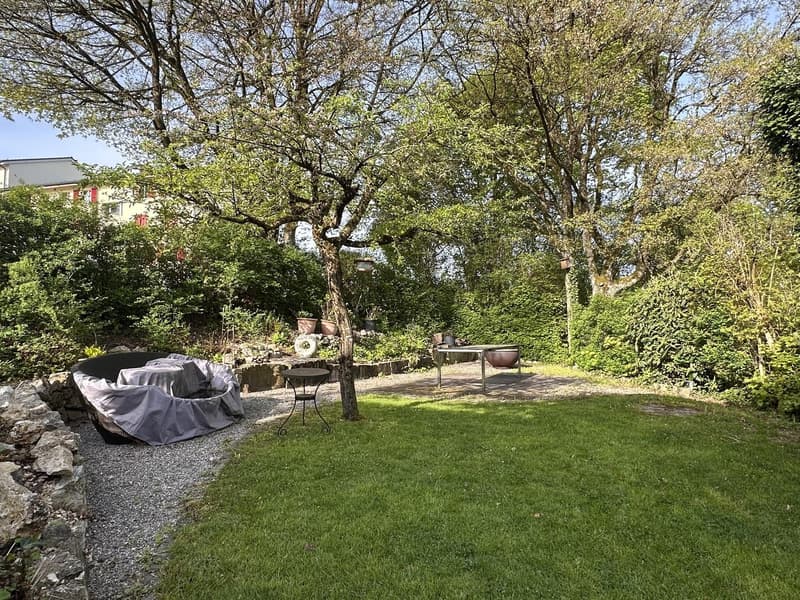 Appartement duplex spacieux avec terrasse et serre en propriété de haute qualité (5)