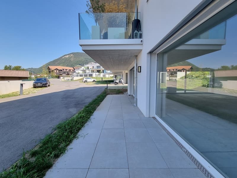 NEW ! 131 m² COMMERCIAL SPACE WITH TERRACE-GARDEN (9)