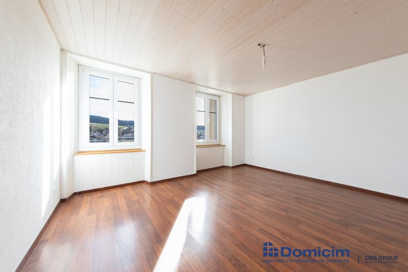 Rental income building with 6 units, fully rented (3)