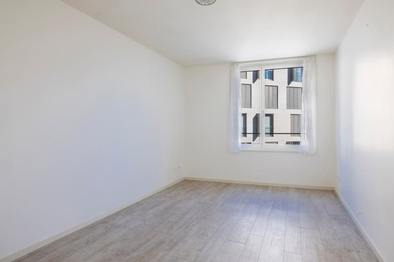 The perfect balance between location, view and comfort (7)